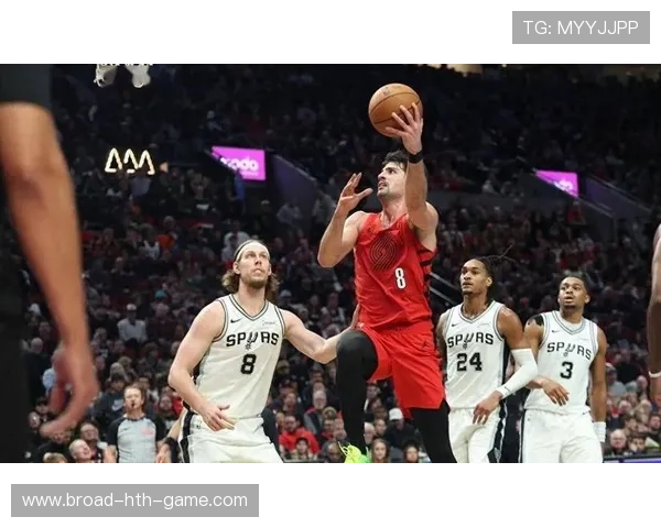 杨瀚森继续缺阵，阿夫迪亚33+11+8难救主，开拓者131-136不敌热火，nba阿夫迪亚